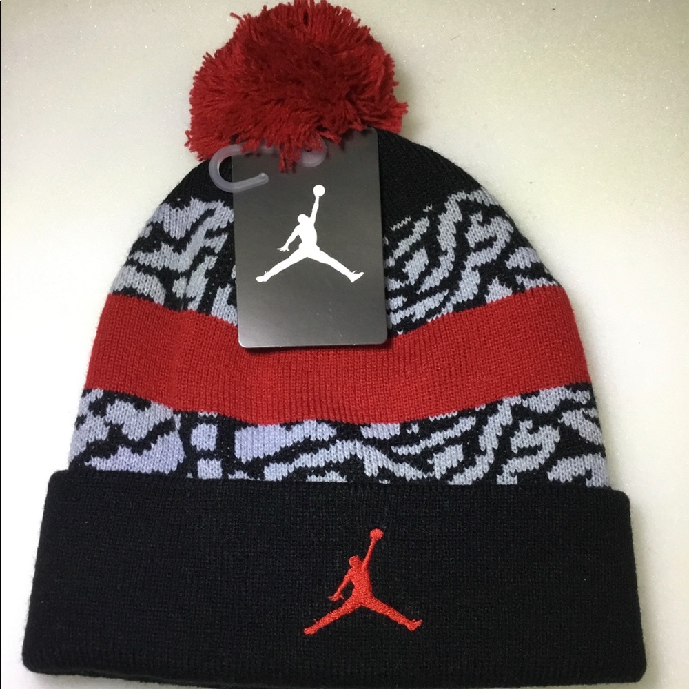 NWT Jordan Jumpman Beanie Pom-Pom Hat (Youth)